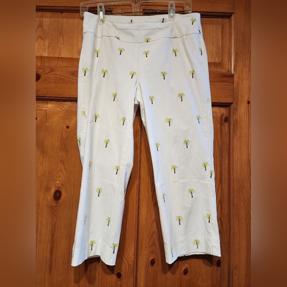 Lulu-B Palm Tree Capris, Size 10 - Picture 1 of 6